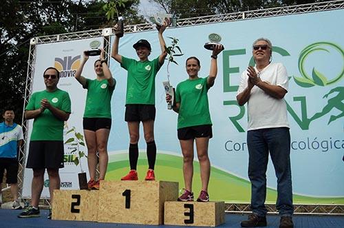 Mirlene Picin vence corrida da Renovias e fecha o Projeto Podium Verde 2015 com 380 mudas / Foto: Divulgação