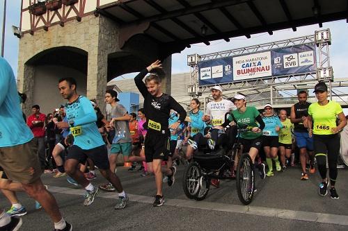 A cidade voltou a receber uma corrida de 21k no último domingo (16) / Foto: Divulgação