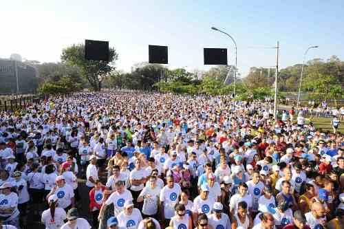 No dia 4 de novembro a cidade de Florianópolis receberá, pela primeira vez, a Corrida e Caminha Contra o Câncer de Mama / Foto: Ronaldo Milagres/MBraga Comunicação