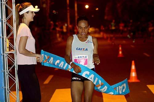 Joziane Cardoso, vice-campeã em Ribeirão Preto / Foto: Luiz Doro/adorofoto