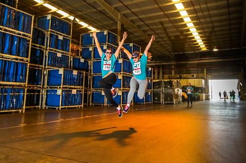 Mais de 400 pessoas se reuniram no último sábado para uma prova de pedestres que passou dentro da linha de produção / Foto: Cadu Rolim / Mitsubishi