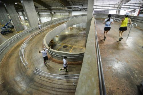 Brasiliense lidera time de mulheres no desafio do Cross Urbano Caixa no Mané Garrincha / Foto: Cristiano Costa / SESC DF