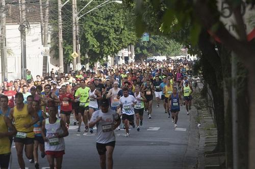 Prova já conta com mais de 11 mil atletas confirmados no dia 21 de maio, em Santos / Foto: Divulgação