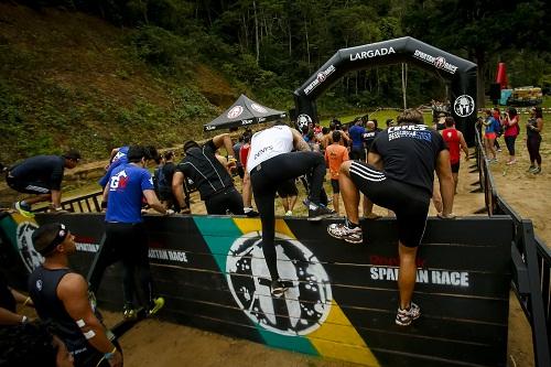 Aproximadamente um ano após a estreia em território brasileiro, Reebok Spartan Race voltará a São Paulo. Prova será realizada no 20º GACL (Grupo de Artilharia de Campanha Leve) do Exército / Foto: Divulgação