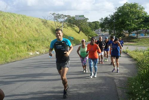 Thiago Felipe em treino com amigos/ Foto: Arquivo pessoal