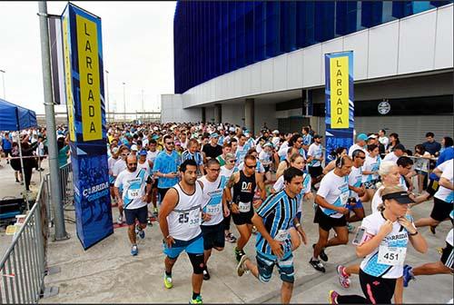 Corrida do Grêmio 2015 reúne 4 mil corredores em Porto Alegre / Foto: Divulgação