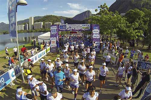 Cerca de duas mil corredoras de rua vão invadir a Lagoa Rodrigo de Freitas / Foto: Cláudio Torós