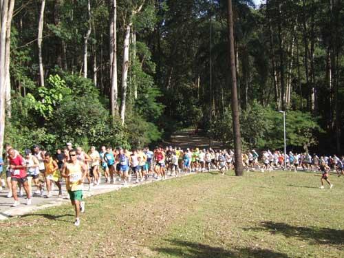 Percurso mistura asfalto e terra  / Foto: Sindeepres