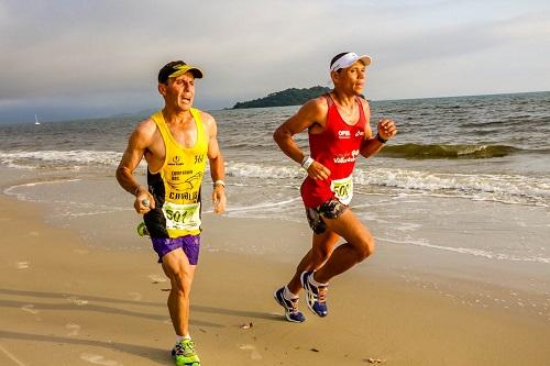 Percurso de 140 km ao redor da Ilha de Santa Catarina é dividido em dezessete trechos com diferentes quilometragens, níveis de dificuldade e tipos de terreno / Foto: Christian Mendes/Foco Radical