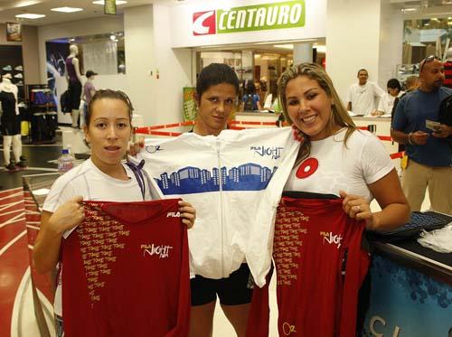 Público comparece a entrega de kits do Fila Night Run / Foto: Fábio Borges/VIPCOMM