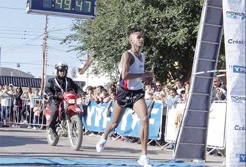 Gilmar Silvestre vence na Argentina  / Foto: Diário Cronica