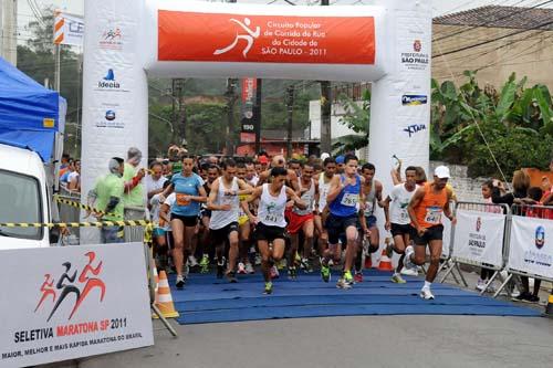 Com expectativa da presença de mil participantes, o Circuito Popular de Corrida de Rua realiza a etapa de Guaianases, Zona Leste de São Paulo / Foto: Ronaldo Milages / ZDL