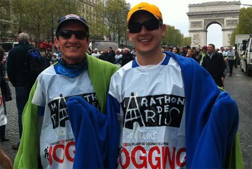 Nilo com o filho, Luís Felipe, na Maratona de Paris /  Foto: Arquivo pessoal