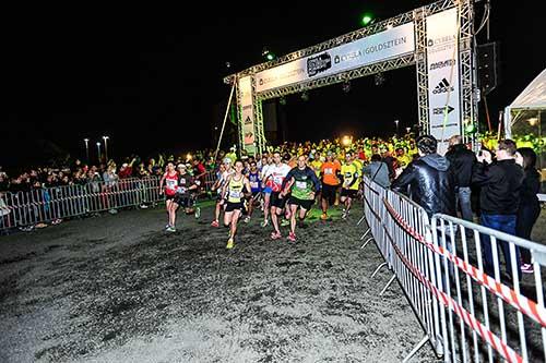 4 mil e 500 corredores participaram da Poa Night Run Porto Alegre / Foto: Christiano Cardoso