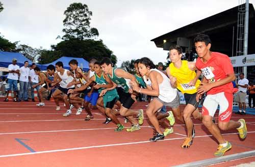 Jovens de 15 anos dão a partida na São Silvestrinha / Foto: Sérgio Shibuya / ZDL