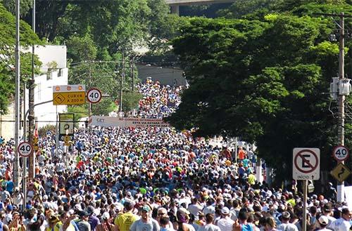 Fraudadores indenizam organização  da Corrida de São Silvestre / Foto:  Fernando Dantas/Gazeta Press