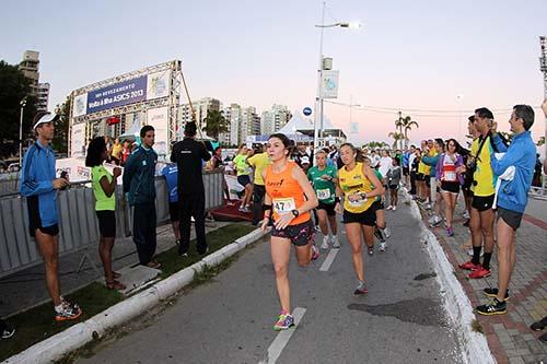  A Ilha de Santa Catarina voltará a ser percorrida por 3,7 mil atletas de todo o país no próximo dia 12 de abril / Foto: Divulgação