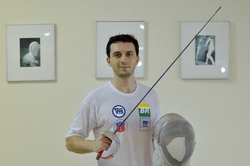 Atleta aparece em 15º lugar no sabre na lista divulgada pela Federação Internacional nesta quarta-feira / Foto: Osvaldo F. / Contrapé