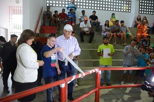 Medalhista olímpico prestigiou a cerimônia e se apresentou nas argolas / Foto: Divulgação