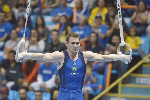 Dono de três medalhas na competição (um ouro e duas pratas), ginasta fala sobre torneios que marcaram o início de ciclos olímpicos passados - edição de Montreal começa na segunda-feira (2/10/2017) / Foto: Osvaldo F./Contrapé