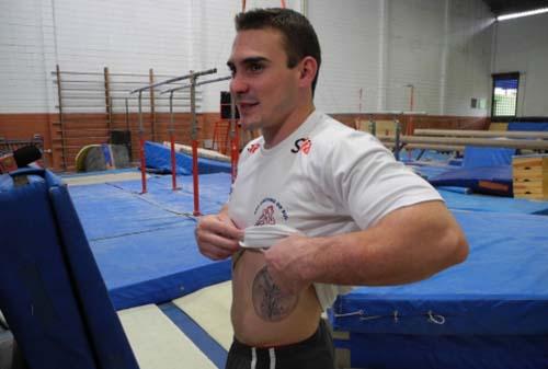 O ginasta Arthur Zanetti vai carregar para sempre o ouro que conquistou nos Jogos Londres 2012 / Foto: Divulgação