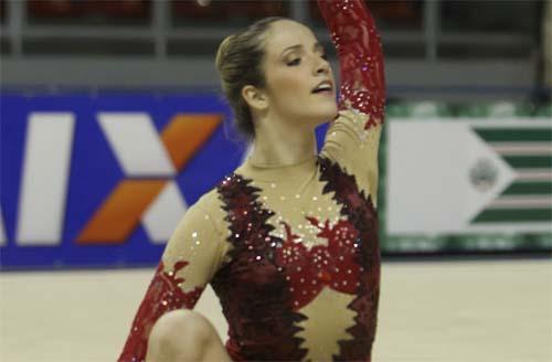 Natália Gaudio (Escola de Campeãs) conquistou medalha de ouro no Troféu Brasil de Ginástica Rítmica / Foto: Ricardo Bufolin/Photo&Grafia