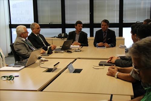 Reunião entre membros da CBHb, do Estado de Minas Gerais e das cidades-sede / Foto: Divulgação / CBHb