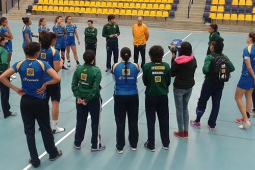 Último treino antes da partida / Foto: Divulgação / CBHb