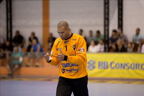 Goleiro Maik Santos, do Taubaté (SP) / Foto: Divulgação / CBHb