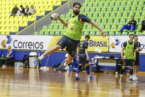 Técnico Jordi Ribera revelou os 14 convocados para a maior competição do ano / Foto: Wander Roberto/Photo&Grafia