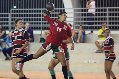 Equipe feminina de Pernambuco venceu o BPE (PE) e somou pontos suficientes para avançar na competição / Foto: Anderson Stevens/Photo&Grafia