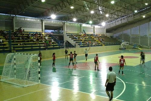 Quatro equipes femininas disputam duas vagas para as quartas de final do campeonato / Foto: Divulgação 