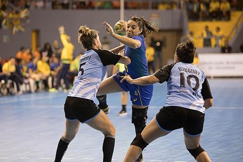 Seleção enfrenta a Eslováquia às 11h (horário de Brasília), no Ginásio Mangueirinho, em Belém (PA) / Foto: Cinara Piccolo/Photo&Grafia