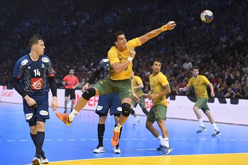 Neste sábado (14), às 11h45 (horário de Brasília), equipe reencontra adversário após resultado positivo nos Jogos Olímpicos do Rio de Janeiro / Foto: Ju Crosnier/France Handball2017