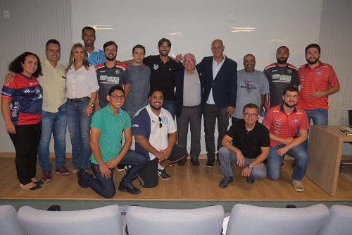 Equipes participantes discutiram formato, calendário e rumos da disputa na região, que entrará pela primeira vez na competição / Foto: Divulgação