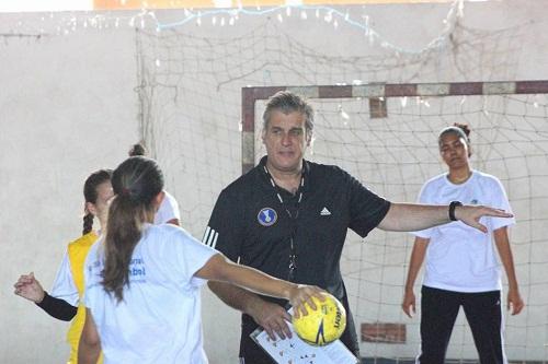 Jorge Dueñas passou por quatro cidades brasileiras e trocou experiências com 314 professores inscritos / Foto: Divulgação