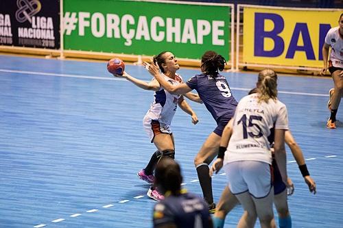 Paulistas e catarinenses se enfrentam nesta quinta-feira (16), às 19h, em São Bernardo do Campo / Foto: Cinara Piccolo/Photo&Grafia