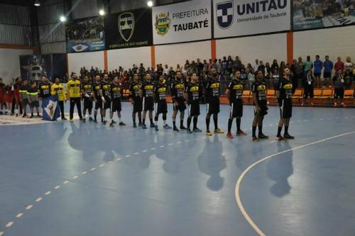 Taubaté (BRA) goleia na estreia do Pan-Americano Masculino de Clubes de Handebol / Foto: Divulgação