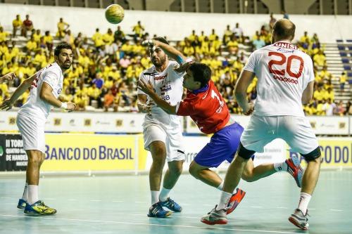 Tunísia jogou handebol mais físico / Foto: Wander Roberto / Photo&Grafia