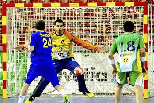 O goleiro Ricky Milles fará parte do grupo novamente / Foto: Divulgação/PhotoeGrafia