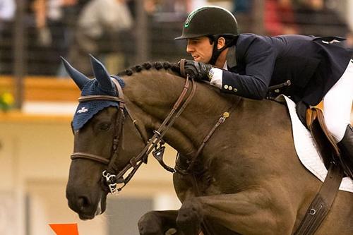 Marlon Zanotelli em ação Extra van Esssene no CSI3* de Treffen / Foto: site oficial 