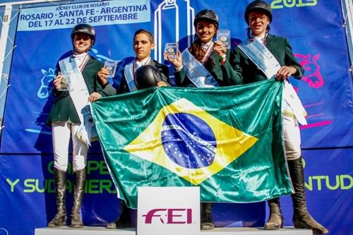 Jovens talentos do hipismo nacional seguem na disputa pelo título individual e por equipes / Foto: Divulgação 