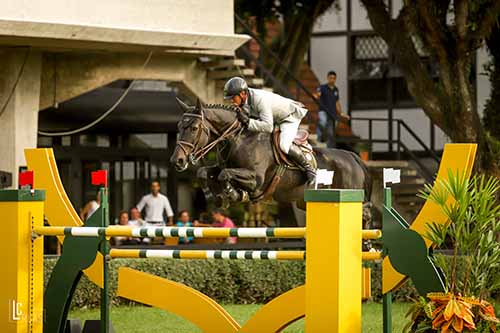 Vitor Teixeira e Hilde Império Egípcio não deram chances aos adversários / Foto: Luis Ruas