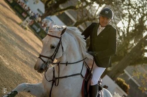 Com Cassilano JMen, fazendo jus a excelência do maior e mais premiado criatório do país, Artemus venceu o 2º GP na temporada e mais uma vez confirmou a liderança do ranking brasileiro Senior Top / Foto: Arquivo Luis Ruas