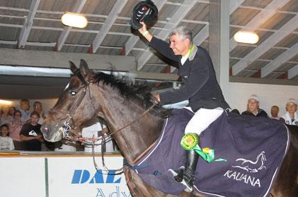 Cesinha Almeida com Kauana Laskara de Joter comemora sua vitória no GP Omar Camargo Investimentos / Foto: Ju Ribas