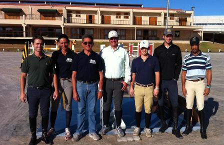 O técnico da equipe brasileira de salto, o frances, Jean Maurice Monneau, está em Indaiatuba, no Helvetia Riding Center, desde o início da semana para realizar clínica com alguns dos melhores conjuntos brasileiros / Foto: Divulgação