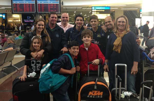  Equipe brasileira que desembarcou hoje na Cidade do Cabo, na África do Sul  / Foto:Tatiana Agda