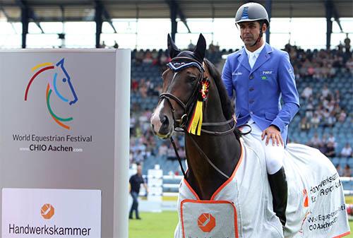 Doda Miranda e AD Amigo B na premiação do CHIO Aachen / Foto: Divulgação