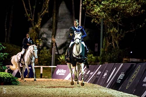 Luiz Felipe Pimenta Alves com Cullinan GMS lidera o galope da vitória    / Foto: CBH Luis Ruas