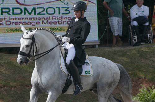 João Victor Marcari Oliva conquista o primeiro índice rumo aos Jogos Equestre  / Foto: Paulo Guimarães / Divulgação